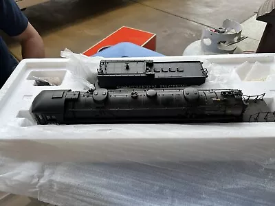 Lionel 6-38071 TMCC Southern Pacific Scale 4-8-8-2 AC-12 Cab Forward #4294 • $1099