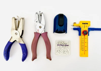 $9.99 • Buy Craft Kit: X-acto Circle Cutter, 2 Hole Punches, Corner Rounder & Push Pins