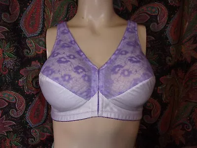 Vintage Exquisite Form Ful-ly Purple Front Close Lacy Bra 38D • $14.99