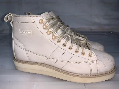 $89 • Buy RARE Near New ADIDAS Superstar Boots Nude Sneakers US 8 - 8.5 #26596