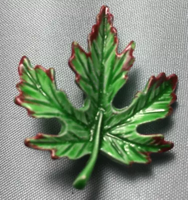 GERRY'S Maple Leaf Brooch Pin   Small 1 1/8 - Green Enamel Tips Red Fall Color • $6.99