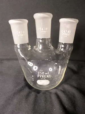 Corning Pyrex Glass 250mL 24/40 Joints Vertical 3-Neck Round Bottom Flask 4960 • $20.24