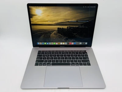 $899.99 • Buy Apple 2019 MacBook Pro 15 In TB 2.4GHz I9 32GB RAM 1TB SSD Vega 20 4GB - Good