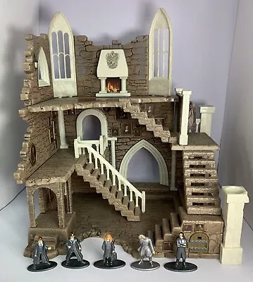 Nano Harry Potter Gryffindor Tower Castle Playset Jada Toys With 5 Metal Figures • $19.99