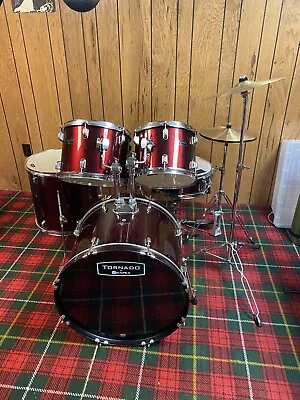 5 Piece Tornado By Mapex Drum Set • $250