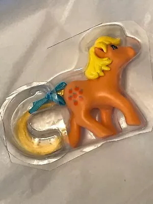 My Little Pony APPLEJACK 40th Anniversary 2  Figure - Rescue At Midnight Castle • $9.99
