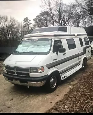 1994 Dodge Ram Van RV    CLASS B  DODGE RAM  5.2 • $2500