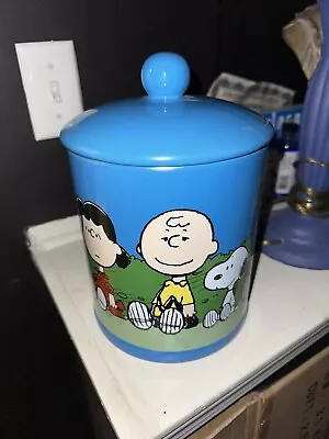 Charlie Brown Snoopy & Gang Peanuts Large Canister Cookie Jar Treats Ceramic • $42