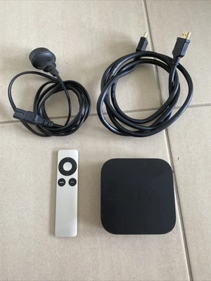 $42 • Buy Apple TV 3rd Gen A1469 HD Media Streamer With Remote, Power Cable, HDMI Cable