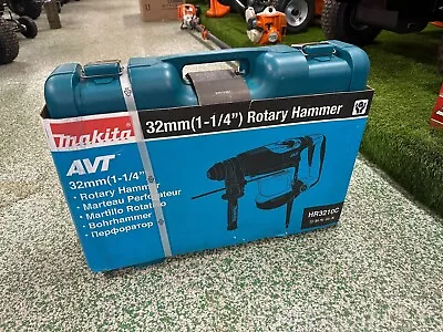 Makita HR3210C 110v AVT SDS Hammer Drill • £399