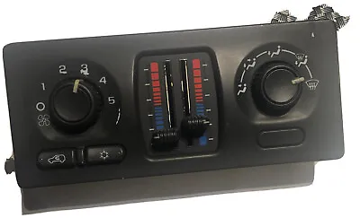 Chevy Silverado Tahoe Suburban Yukon Manual Climate Control A-c Heater 04-2006 • $80