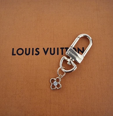 $11.50 • Buy Louis Vuitton Bracelet Key Ring LV Handbag Purse Bag Necklace Charm Clasp M63629