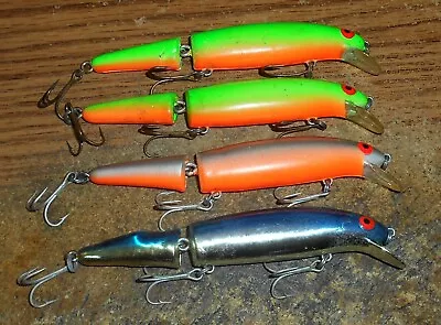 Vintage Bomber Jointed Long A Lot/4 Lures/15j Size/tough Color C Lector Colors! • $7.50