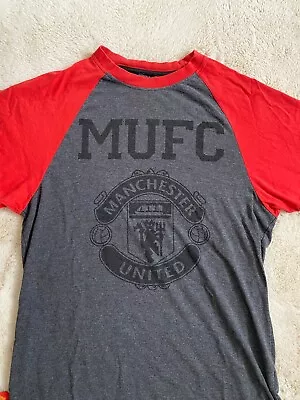 Manchester United MUFC Red Gray T-shirt Small Soccer Club Short Sleeve • $9.74