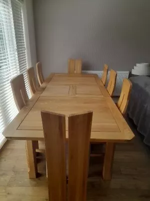 Solid Oak Dining Table And 8 Chairs • £56.82