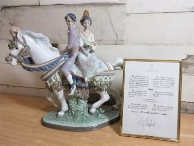 Lladro Valencia Couple Figurine On Horse Multicolor Ceramic Decor 11.8x11.4inch • $997.50