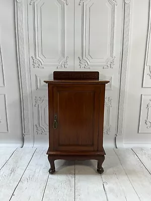 £35 • Buy Vintage Mahogany Cupboard/bedside Cabinet