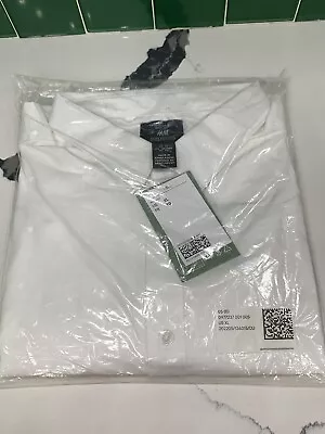 NEW IN PKG H&M Collared Button Down Long Sleeve Shirt Mens  X-Large White • $15.99