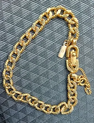 Vintage Signed MONET Gold Tone Link Bracelet  7  W/ Safety Chain Nice Condition  • $22.99