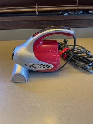 $44.99 • Buy Royal Dirt Devil Classic Hand Held Vacuum Model 0100 