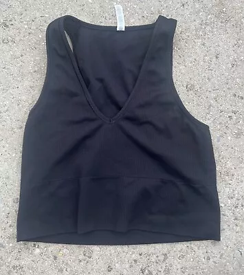 Athleta Size Medium Black Aurora Seamless Crop Rib Tank Top Ribbed 556403 • $9.99