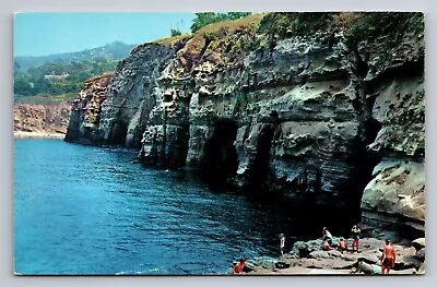 Seven Caves La Jolla California Vintage Unposted Postcard • $7