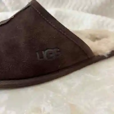 UGG Australia Scuff Slippers Leather Sheepskin Lined Dark Brown Mens Size 11  • $36.87