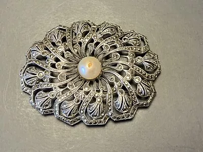 Vintage Marcasite Brooch • $30