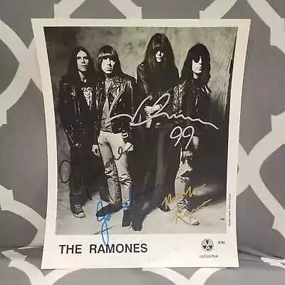 The Ramones Signed Press Photo 4 Members Original Album Great Gifts 60s 80s  • $235