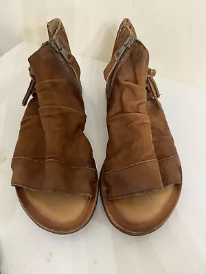 Miz Mooz Leather Wide Side Zip Sandals Fuller 37 6.5-7 • $59.99