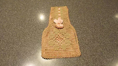 Vintage Beige Wristlet Crochet Victorian Purse • $9.95