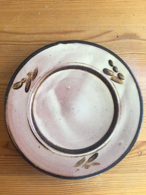 £65 • Buy Winchcombe Pottery  - Early Slipware Plate