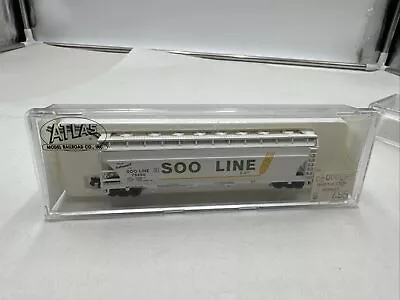 N Scale Atlas 3710 Soo Line Covered Quad Bay Hopper 75250 • $20