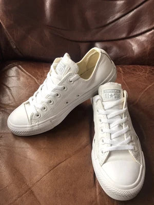 £17 • Buy Converse All Star Womens Leather Trainers Size UK4.5 In Excellent Condition 