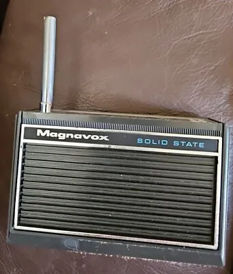 Magnavox Solid State AM FM Transistor Radio With Leather Case Works Vintage • $33