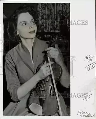 1967 Press Photo Fredell Lack American Classical Violinist. - Hpp15246 • $15.99