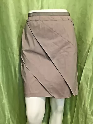 SIMPLY VERA VERA WANG KNEE LENGTH SLANTED PLEATED SKIRT Sz. 8 • $12.95