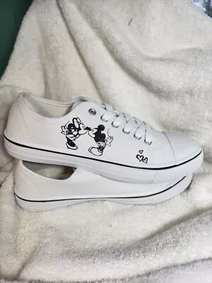 Canvas Shoes Women's Size 8 Mickey And Minnie Mouse Inspired  • $34