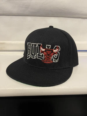 £69.99 • Buy Chicago Bulls Tisa Vintage Cap Snapback Hat