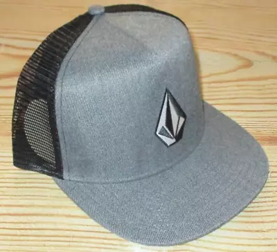 Mens Volcom Gray Black Snapback Trucker Hat Adjustable Cap One Size • $25.90