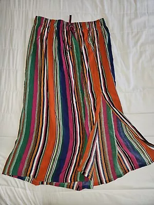 Multi Coloured Mid Skirt • £10