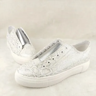 Very Volatile Los Angeles Womens Fashion Sneakers Silver Size 8.5 • $50.99