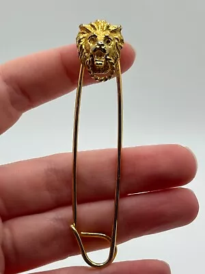 Vintage Gold Tone Unsigned Doorknock Lion Safety Pin Shaped Brooch • $19.99