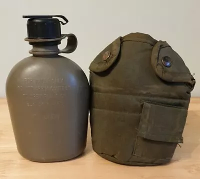 Vintage 1970 US Army Military Green Water Canteen With Belt Pouch • £24.99