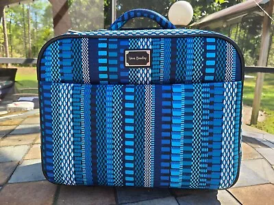 Vera Bradley On A Roll Cha Cha Blue Carry On Rolling Luggage Suitcase Preowned • $69.95