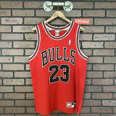 Vintage Nike Chicago Bulls Michael Jordan Jersey Size Large Made In USA • $249.99