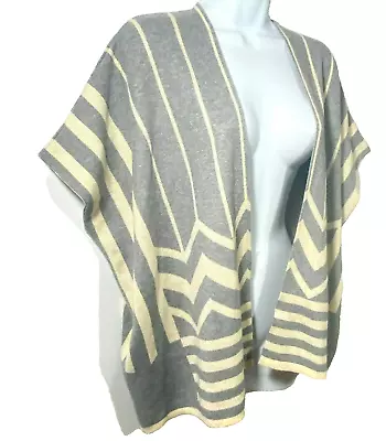 Anthropologie La Fee Verte Draped Geometric Sweater Cream & Gray Size XS • $22.95