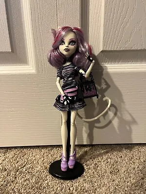 Mattel Monster High Catrine DeMew Doll Almost Complete Missing Sunglasses • $75
