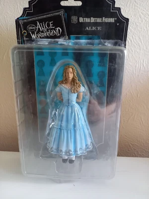 £25 • Buy Tim Burton's Alice In Wonderland Ultra Detail Figure