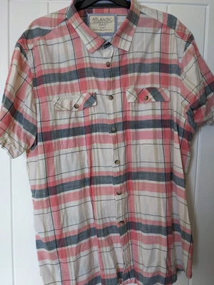 £5 • Buy Atlantic Bay (BHS) Mens XXL 100% Cotton Shirt